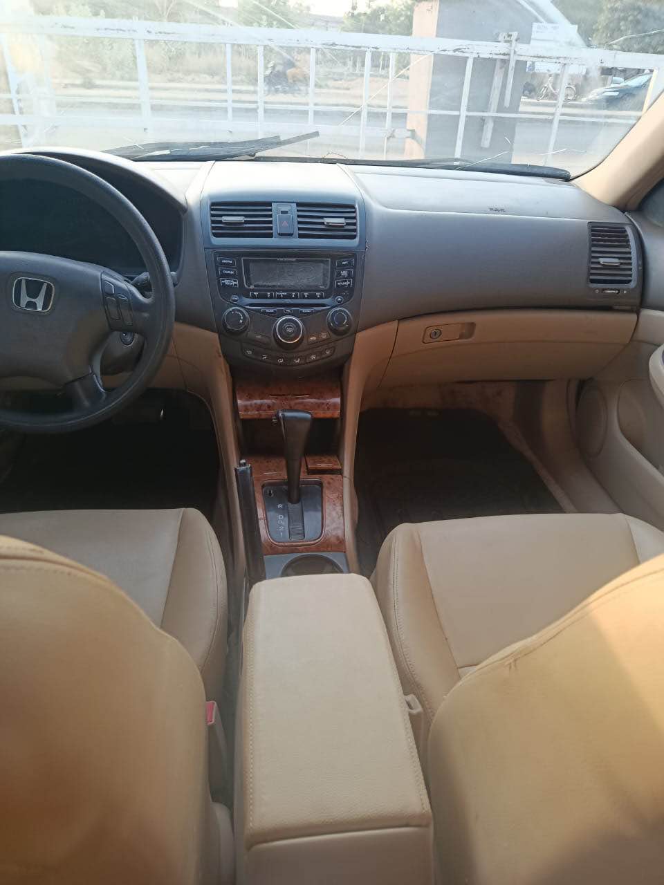 A picture of 2 6M Distress Sales Honda Accord EOD 2005 Model Engine