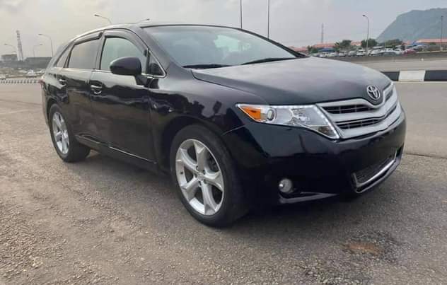 A picture of 2010 Toyota 2010 Sedan
