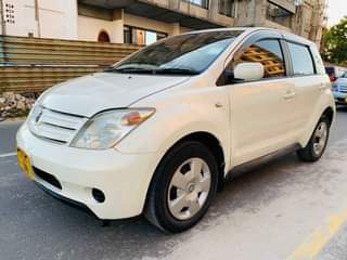 A picture of TOYOTA IST FOR SALE 0678231220