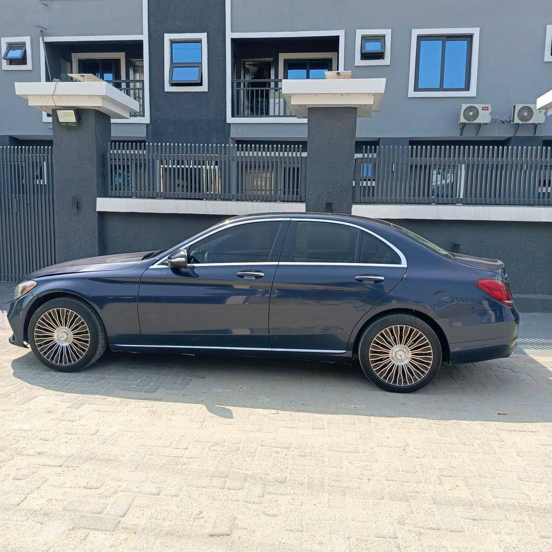 A picture of Used not registered Awoof deal c300 016 model fullest option