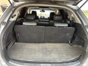 A picture of This is extremely clean Mazda cx9 2009 model fullest option