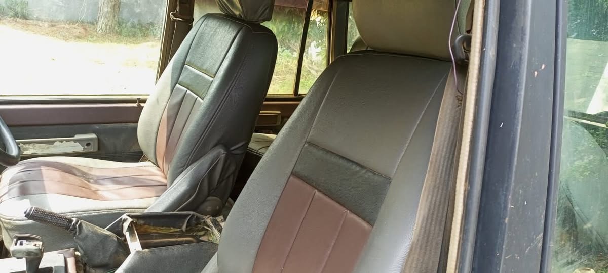 A picture of Range rover vogue classic