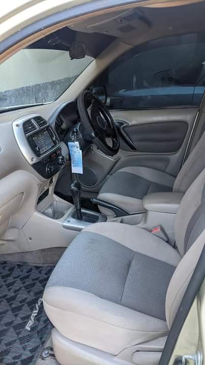 A picture of TOYOTA RAV4
