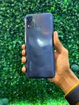A picture of INFINIX HOT 11 PLAY GB64 RAM 4 FULL BOX BEI
