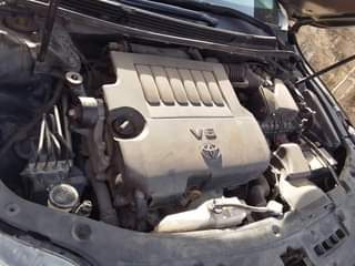 A picture of 2013 Toyota Avalon 7 months used