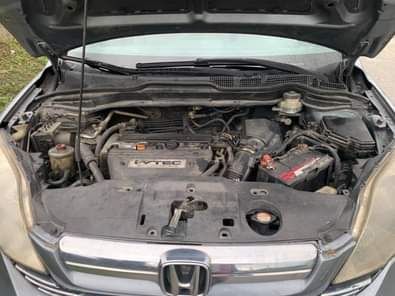 A picture of Belgium grade Honda CRV 08 Engine is untampered Gear is