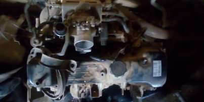 A picture of 1rz engine on sale no carburator and stater 16000 0978457569