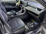 A picture of Rav4 LE 2020 AWD