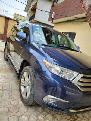 A picture of 2013 Toyota Highlander