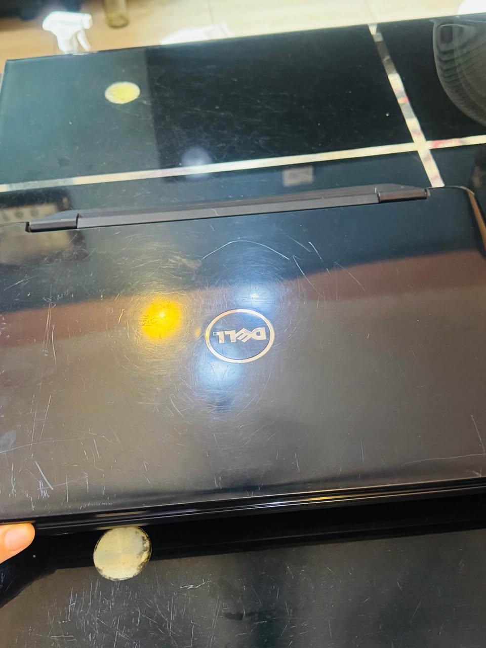 A picture of Dell Laptop