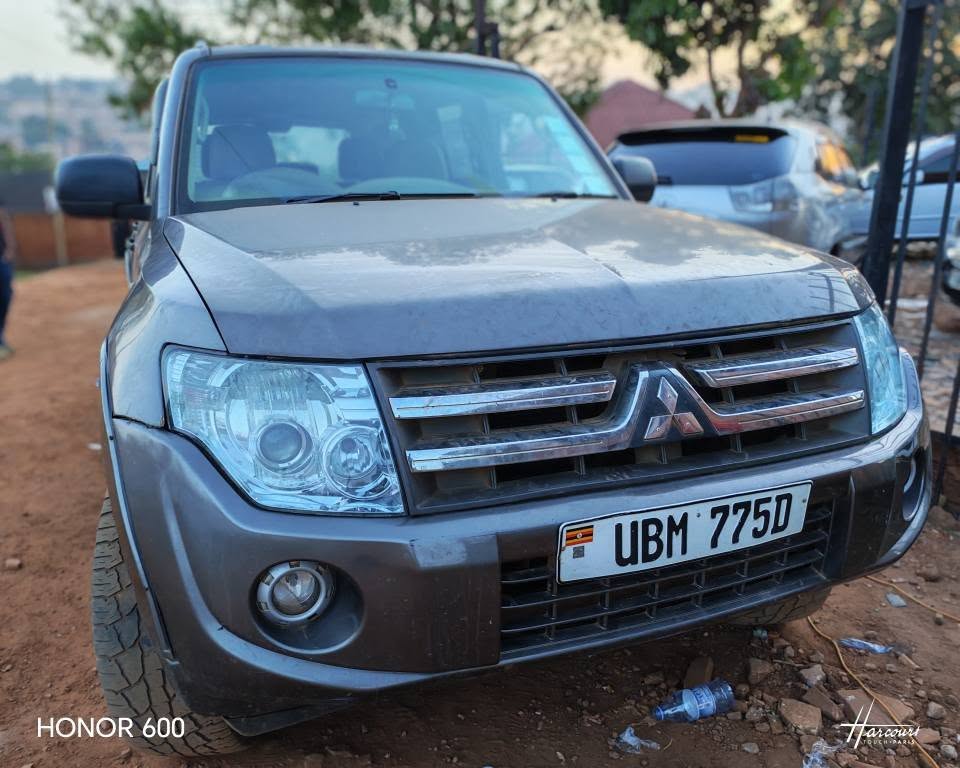 used mitsubishi pajero