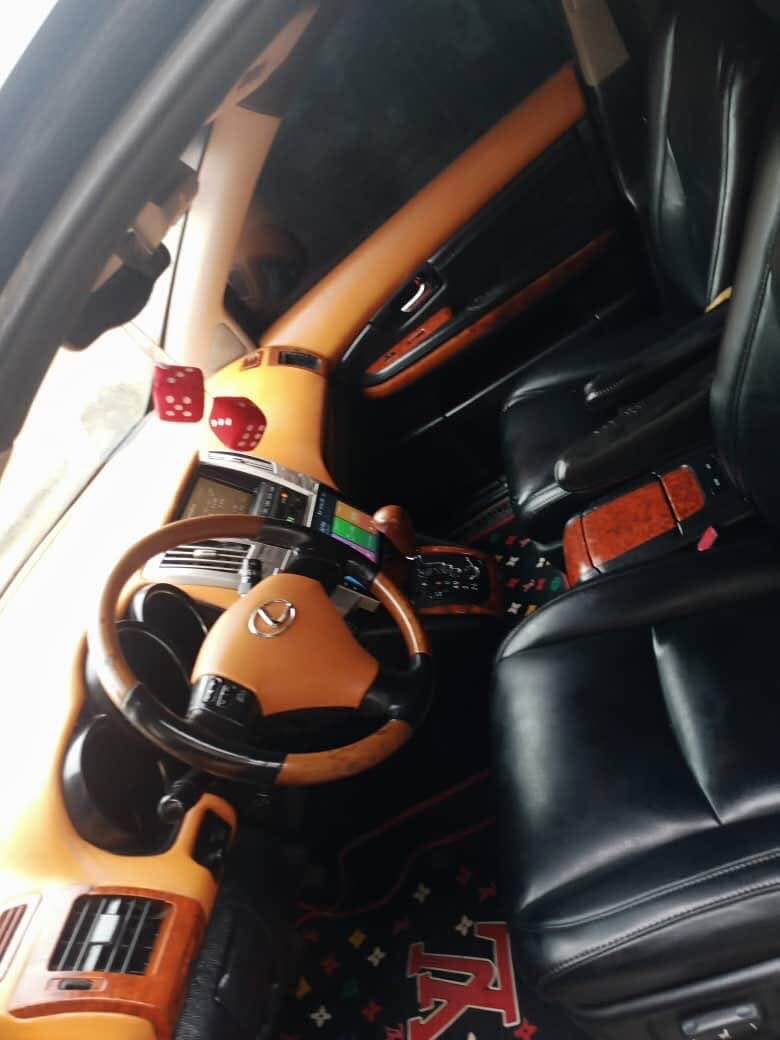 A picture of Quick deal Reg Rx330 sound and untempered Engine and gear