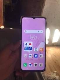 A picture of Tecno spark 8 gb64 Nipe 150 000 na kitochi Niko
