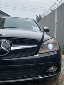 A picture of MERC BENZ C300