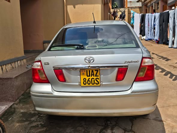 toyota premio