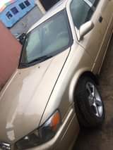 A picture of Toyota Camry drop light 02 for sale everything is working