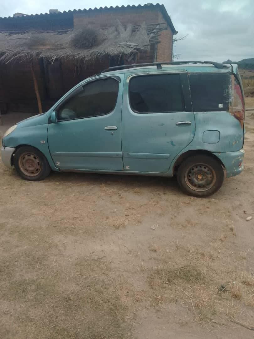 cars under 2000