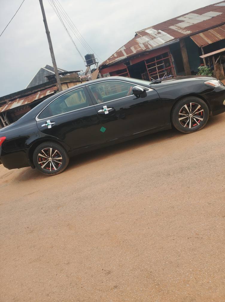 A picture of Lexus Es350