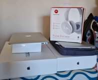 A picture of Motorola Headphones OG