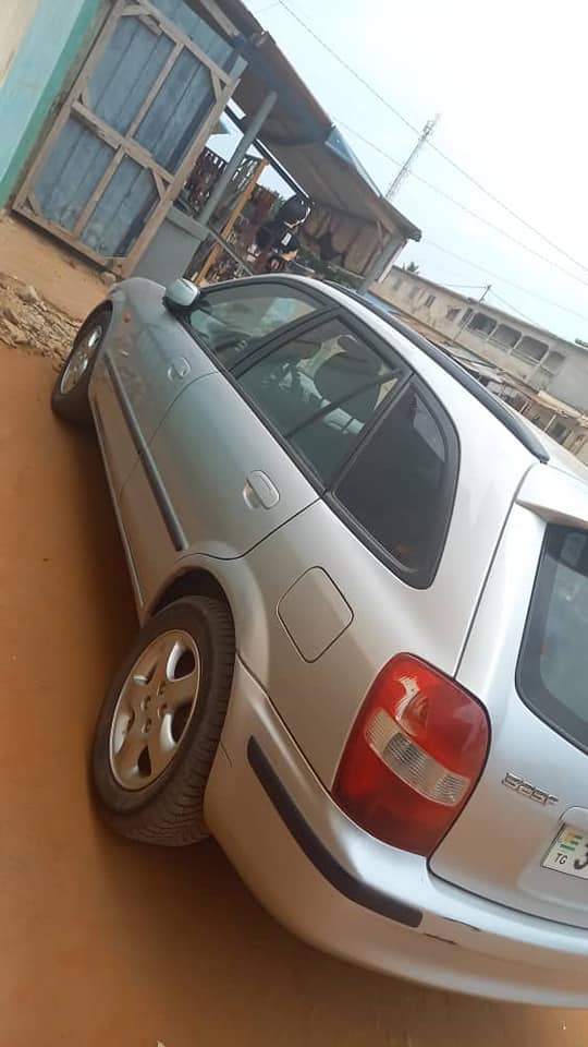 A picture of Mazda 323f