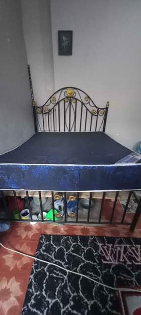 A picture of Kitanda na godoro