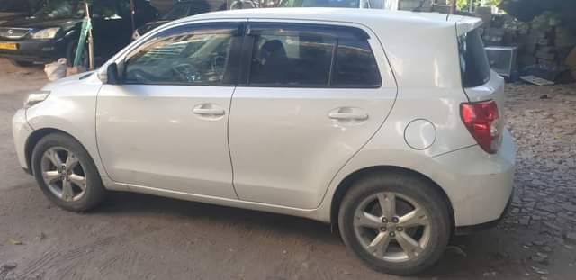 A picture of Toyota IST New shape