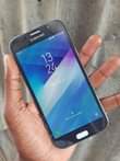 A picture of SAMSUNG A7