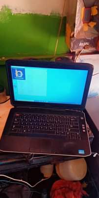 A picture of Laptop Dell i5
