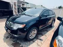 A picture of Ford Edge 2010 model