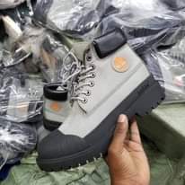 A picture of Boot shoes for men