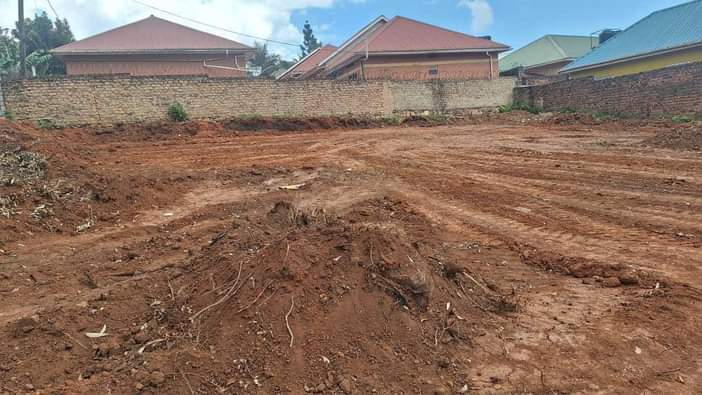 A picture of  KASANGATI BUWAMBO TOWN Plots on sale 1km from main