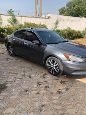 A picture of Distress sales Honda Accord full 2012model Buy and drive with