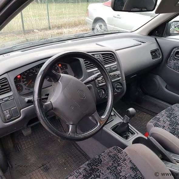 A picture of 1999 Nissan primera
