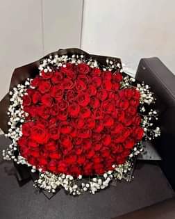 A picture of Flowers and money