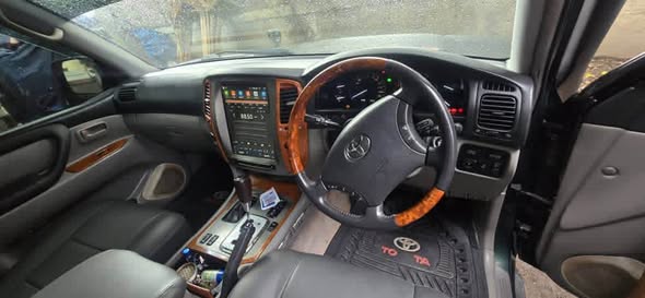 A picture of Toyota vx amazon for sale