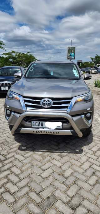 used toyota fortuner