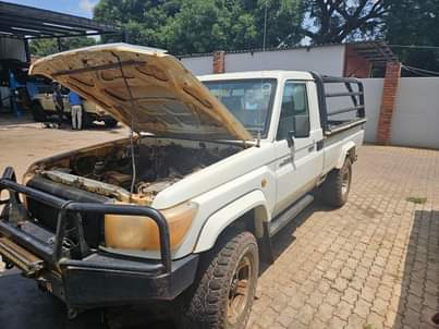 bakkies A.