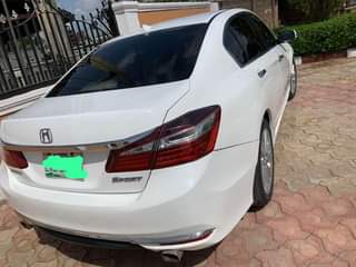 A picture of Honda accord sport 2017