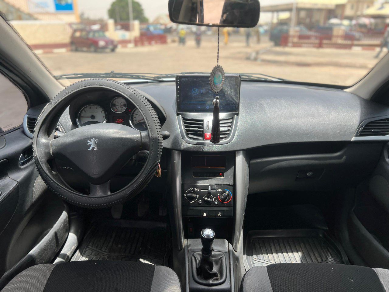 A picture of 09114621048 SARI SARI SARI SARI EXTREMELY CLEAN USED PEUGEOT 207