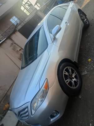 A picture of Toyota Camry 09