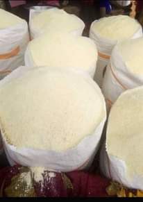A picture of 50kg white and yellow garri