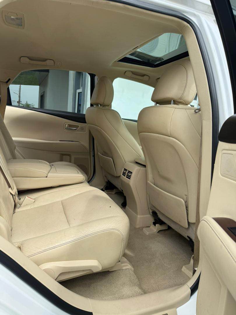 A picture of Foriegn used 2013 Lexus Rx350