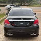 A picture of Mercedes Benz