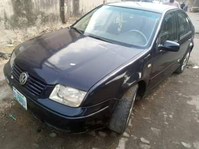 A picture of 2002 Volkswagen Bora in very good condition Manual gear sound