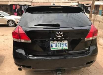 A picture of Very clean Toyota Venza 2010 v6