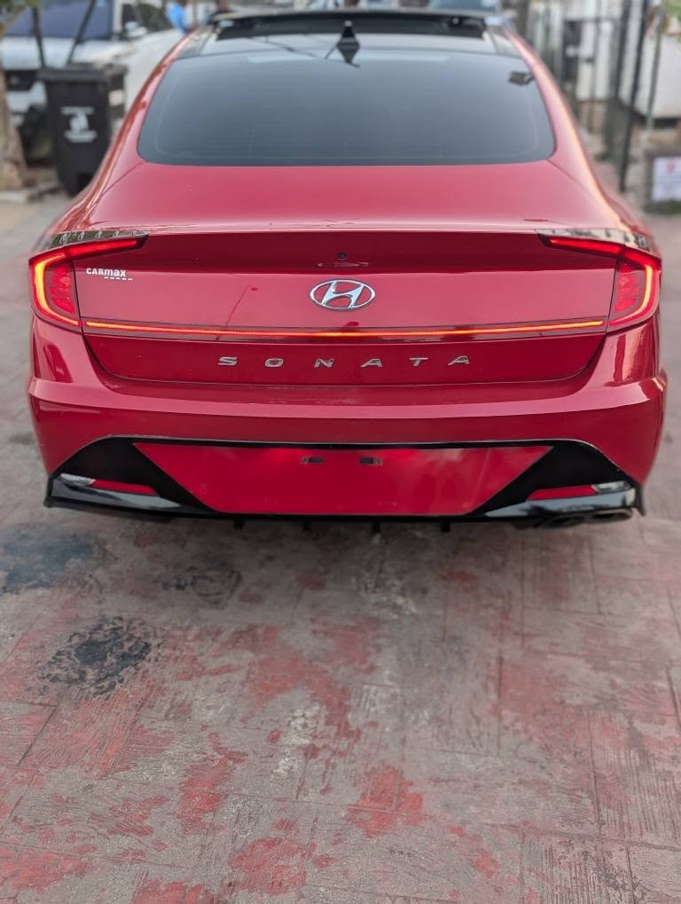 A picture of 2021 Hyundai Sonata SE