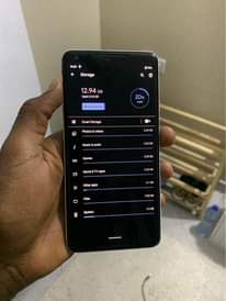 A picture of Google pixel 2xl O6I2O4IO5O