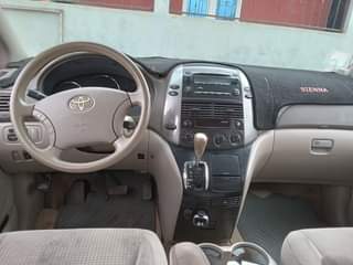 A picture of Toyota sienna LE for sale Vehicle is complete start and