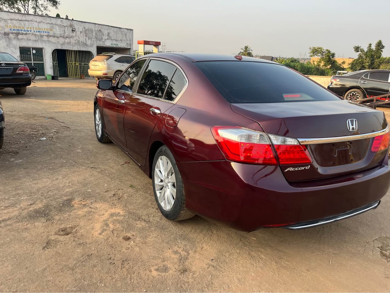 A picture of 2014 full options Honda accord