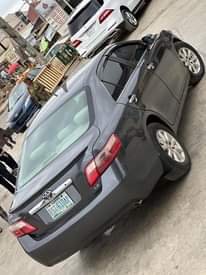 A picture of TOYOTA CAMRY LE